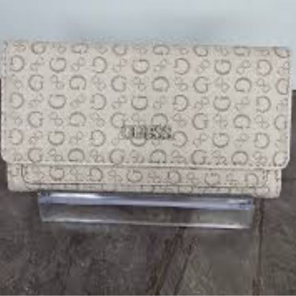 GUESS Tan and Cream Logo Wallet wristlet with card holder - Picture 1 of 5